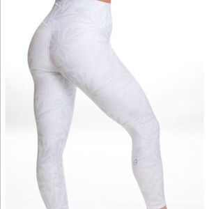 P’tula Desa'ree Legging : 23"-Glistening White